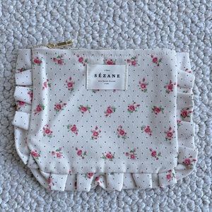 Sézane floral pouch
